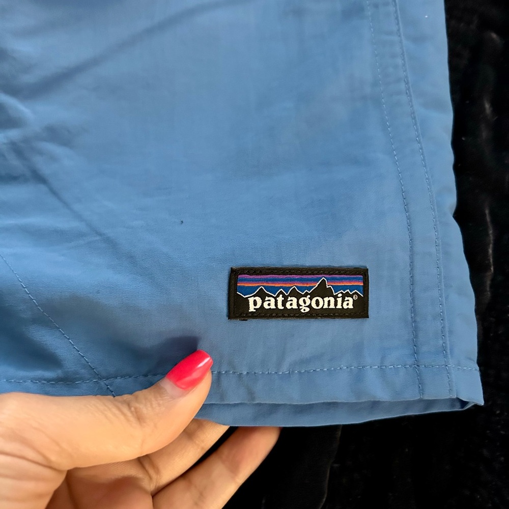 Patagonia Shorts - Picture 4 of 7